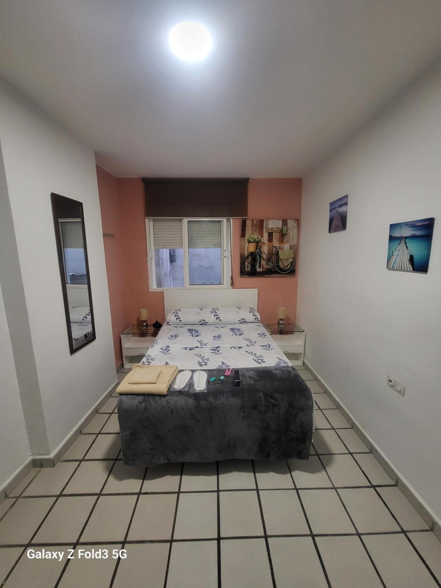 Habitacion Muy Centrica. 格拉纳达 外观 照片